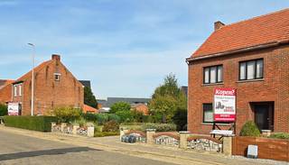 PROJECTGROND : CENTRUM HAM / TESSENDERLO-HAM : PROJECTGROND.3 percelen samen 1260 ca.Perceelbreedte  36 meter.Perceeldiepte 36 meter.Tegenover deze...