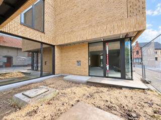 Commercial for rent in Evergem