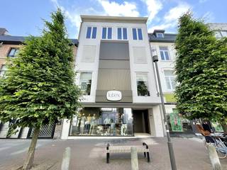 Studio gelegen op de Demerstraat in het centrum van Hasselt. Winkels, school, restaurants,... op wandelafstand. Kortom, alles wat je nodig...