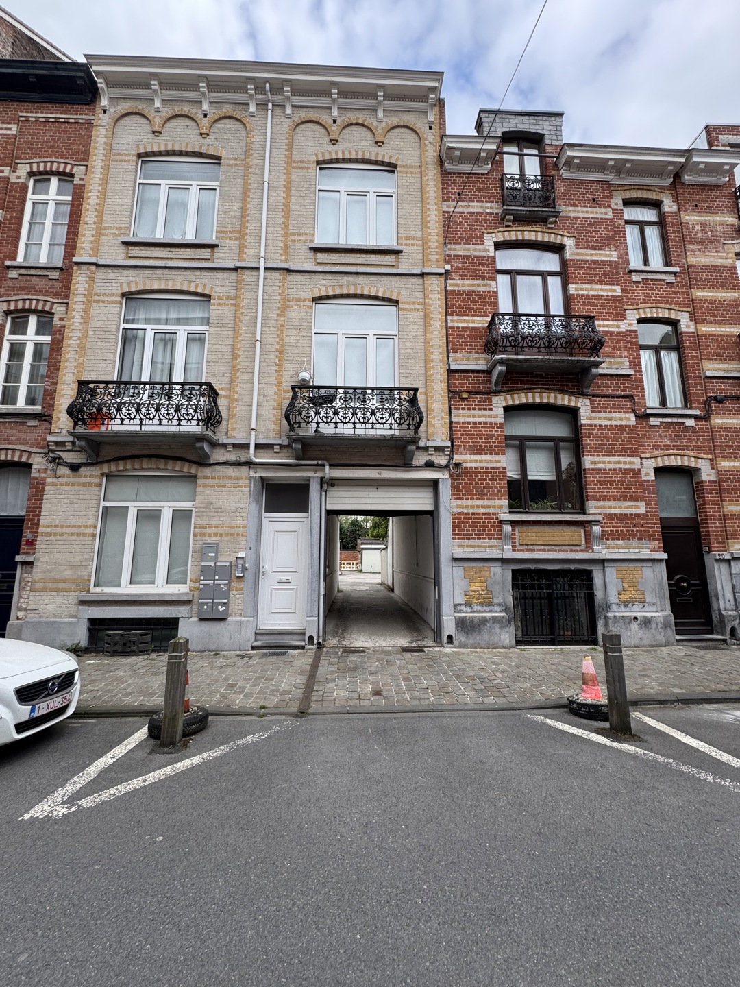 Garage for rent in Schaerbeek - photo 4