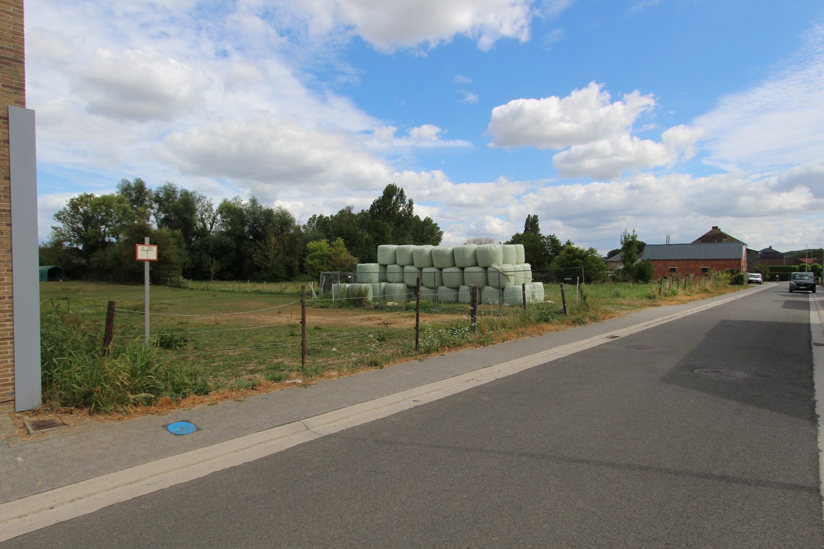 Perceel bouwgrond met diepe tuin - landelijk gelegen in Borgloon-Jesseren - foto 4