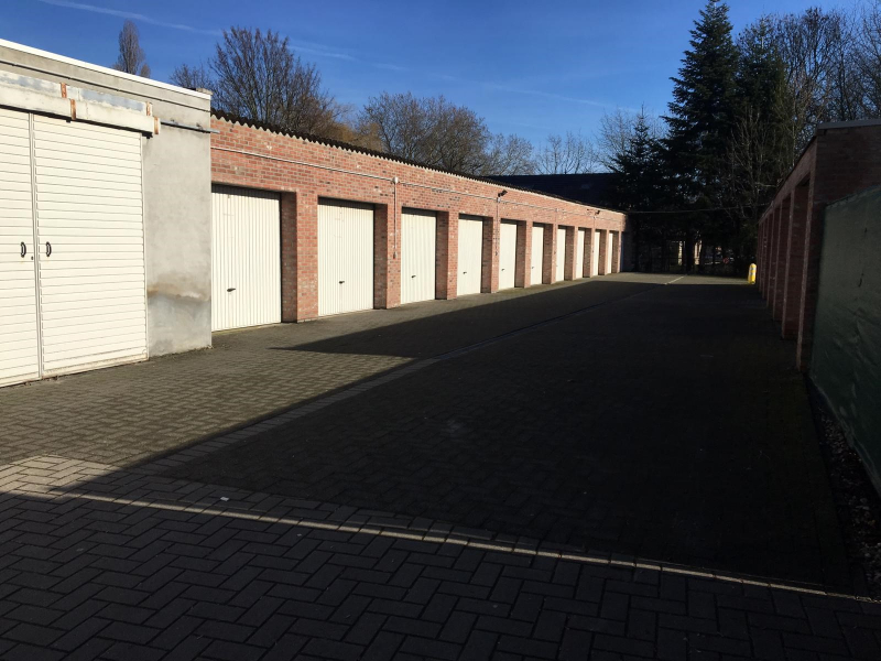 ZEER CENTRAAL GELEGEN GARAGEBOXEN - photo 4