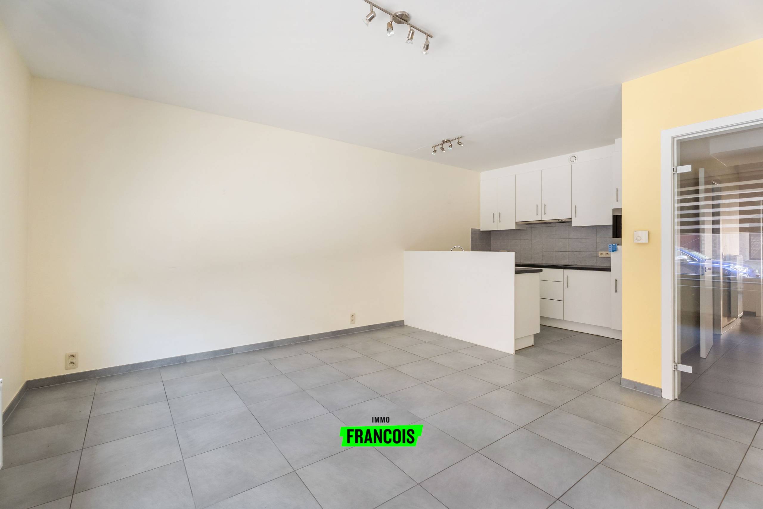 Appartement à vendre à Dixmude avec 4 chambres - photo 1