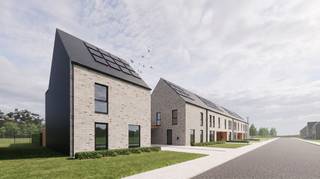 <p>Op een <strong>zeer residentiële en kindvriendelijke locatie</strong> wordt deze prachtige moderne nieuwbouwwoning gerealiseerd. De woning combineert een doordachte indeling met hedendaags wooncomfort en biedt bovendien nog <strong>volledige vrijheid in de keuze van de afwerking</strong>. Dankzij de zeer ruime voorziene budgetten kan u van deze woning écht uw eigen thuis maken.<br /><br />Bij het betreden van de woning komt u binnen in de inkomhal met gastentoilet. Van hieruit bereikt u de ruime en lichtrijke leefruimte met bureauhoek en open keuken. Grote raampartijen zorgen voor een aangename verbinding met de tuin en creëren een fijne, open woonbeleving. Aansluitend aan de keuken bevindt zich een praktische berging.<br /><br />Op de eerste verdieping geeft de overloop toegang tot een afzonderlijk toilet, <strong>drie volwaardige slaapkamers</strong> en de badkamer. Een vaste trap leidt verder naar de ruime zolderverdieping, die heel wat extra mogelijkheden biedt en naar eigen behoefte kan worden ingericht.<br /><br />Een belangrijke troef van deze woning is de <strong>ruime inspraak in de afwerking</strong>. Keuken, badkamer, vloeren, binnendeuren en andere afwerkingsmaterialen kunnen nog zelf gekozen worden binnen de <strong>zeer ruime voorziene budgetten</strong>. Zo geniet u van het gemak van een nieuwbouwproject, zonder in te boeten aan uw persoonlijke smaak en wensen.<br /><br />De rustige en residentiële omgeving maakt deze woning bijzonder interessant voor gezinnen die op zoek zijn naar een aangename en kindvriendelijke woonomgeving, gecombineerd met het comfort en de energiezuinigheid van een volledig nieuwe woning.<br /><br /><em>De getoonde beelden en visualisaties zijn louter indicatief en dienen ter illustratie van het mogelijke eindresultaat. Ze zijn niet bindend en kunnen afwijken van de uiteindelijke uitvoering en gekozen afwerking. Aan de beelden kunnen geen rechten worden ontleend.</em></p>