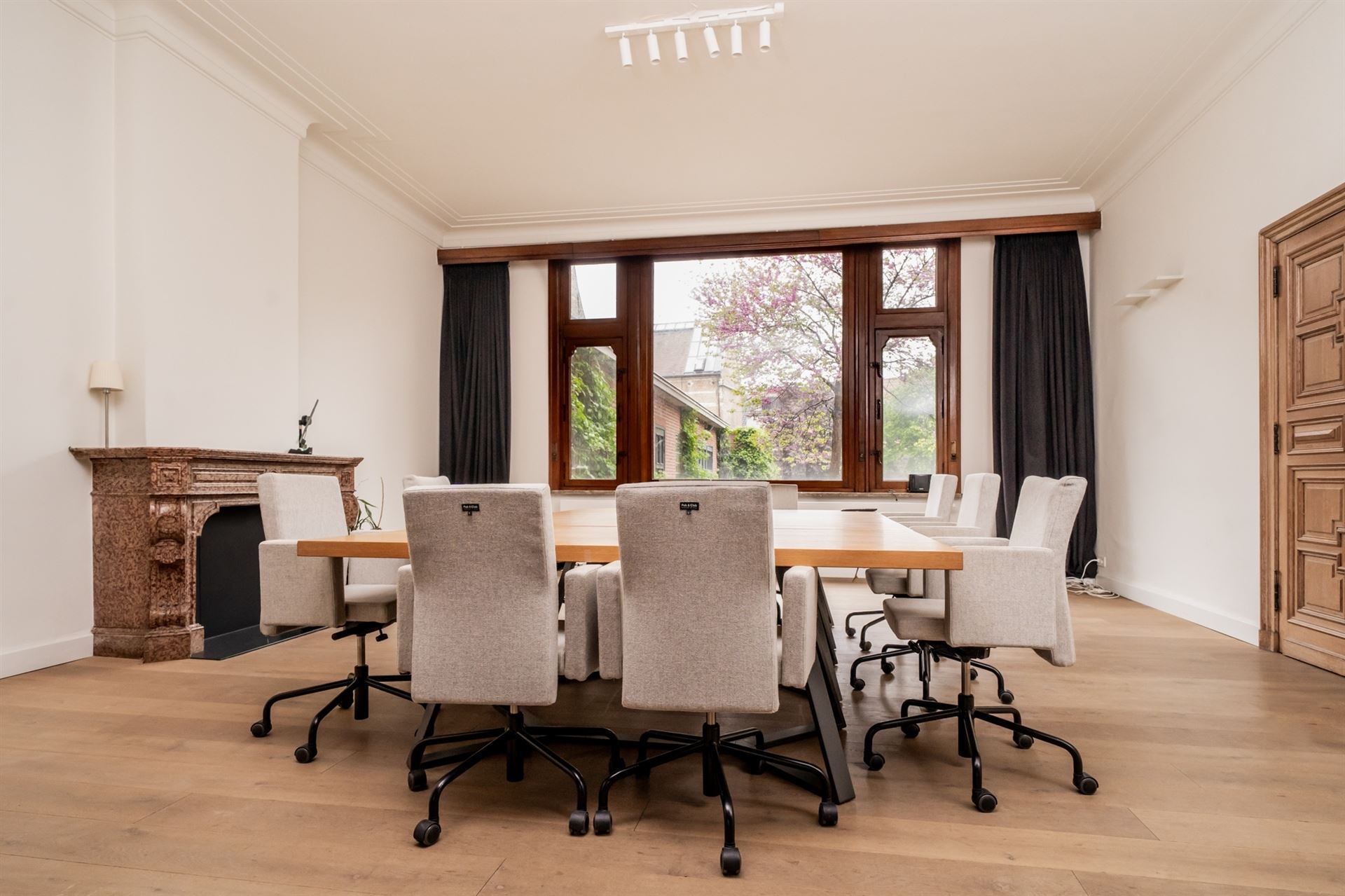 Unieke kantoorruimte in historisch pand in hartje Mechelen - foto 3