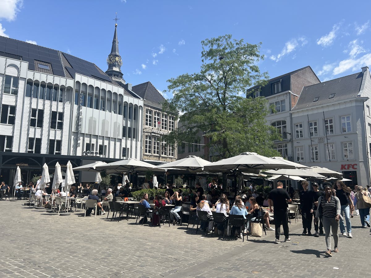 Handelspand te huur in het centrum van Hasselt, op de Grote Markt. - foto 3