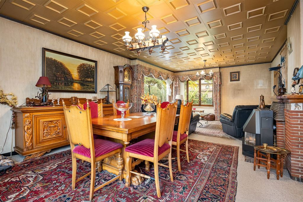 Te renoveren charmante villa met zwembad - foto 5