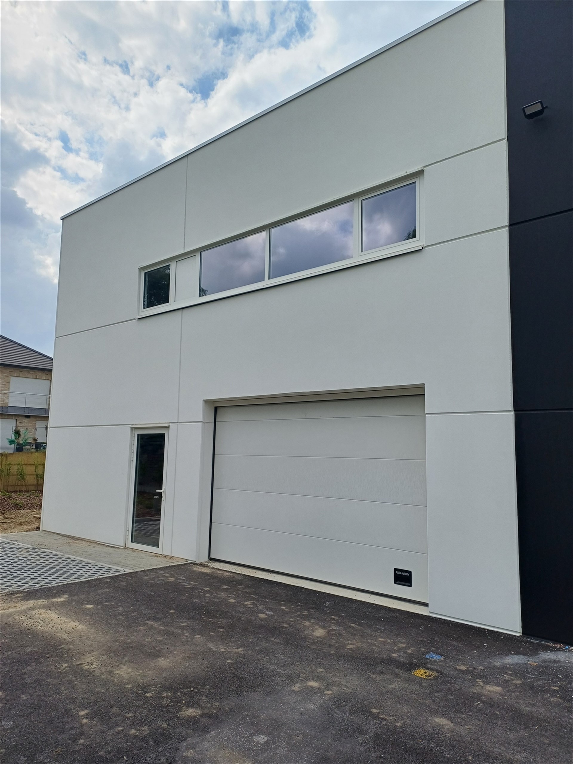 Storage + new residential construction  - photo 4