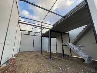 Nieuwbouw KMO-unit van 175 m² en 2 privatieve parkeerplaatsen te koop, de unit maakt deel uit van het gloednieuwe bedrijvenpark "URSUS" die...