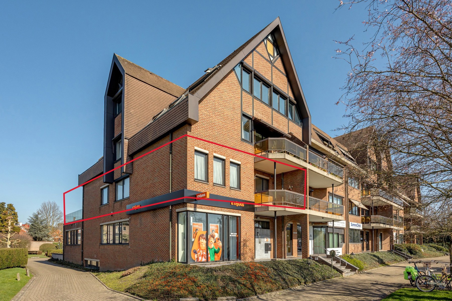 Ruim 2-slaapkamerappartement met lift, 2 terrassen en garage. - foto 1