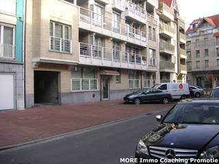 Dans le quartier de l'avenue Dumortier/avenue Zoutelaan. Idéal pour une voiture ordinaire et deux vélos (5,35m de profondeur). Situé au niveau -3.<br /><br /><br /><span><strong>Location sous conditions ; voir www.more.be, "annexes" et sous réserve de disponibilité.</strong></span>