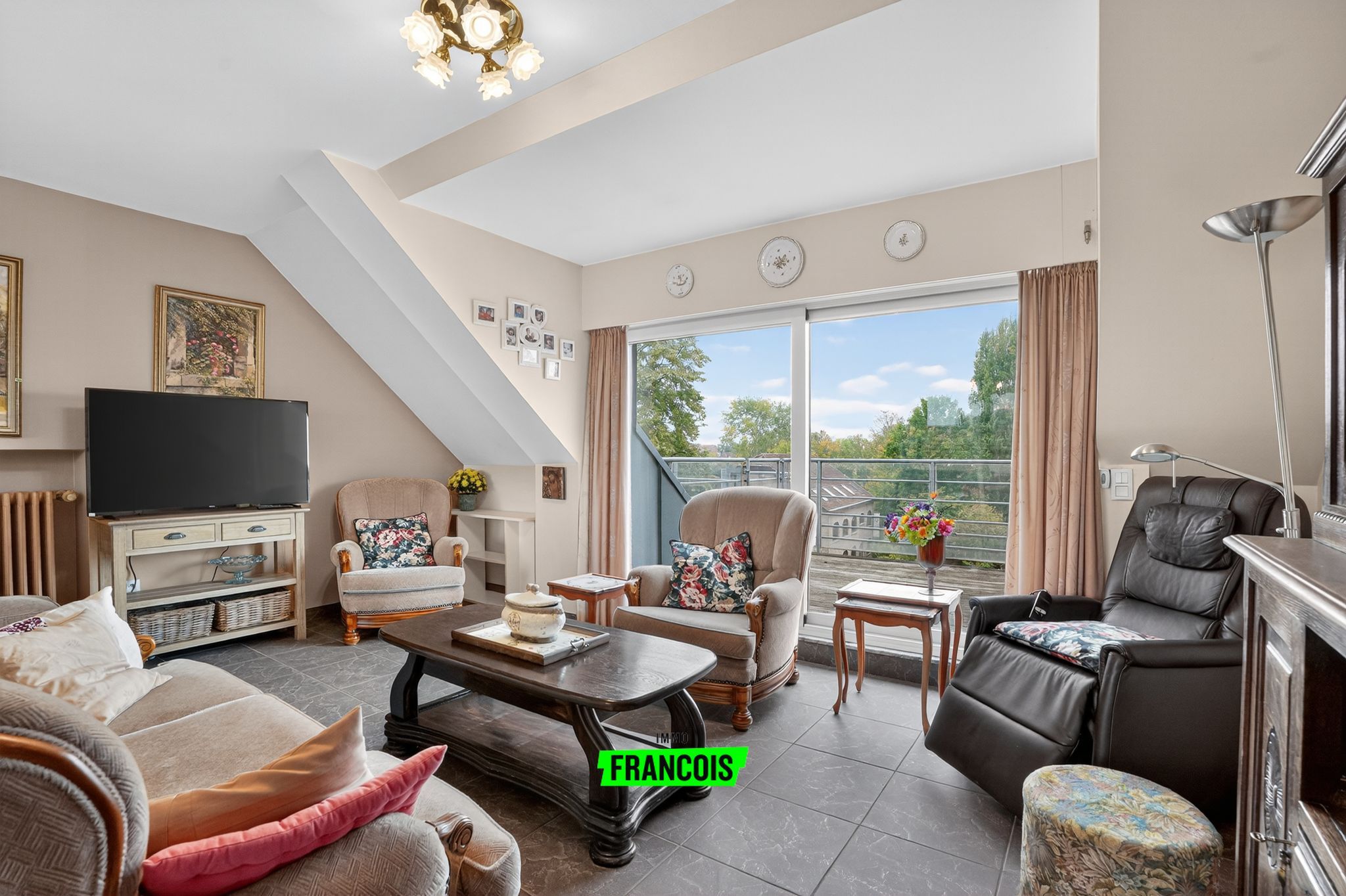 Appartement à vendre à Poperinge avec 3 chambres - photo 2