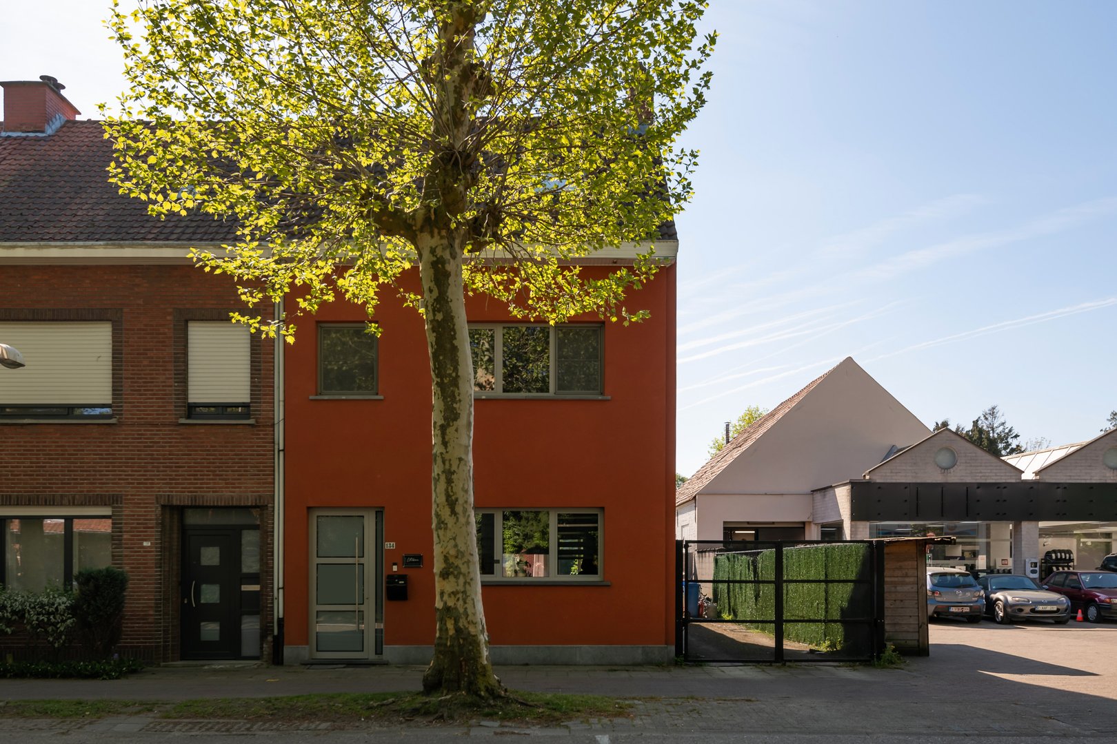 Charmante halfopen woning in Brasschaat – instap klaar en energiezuinig. - foto 2