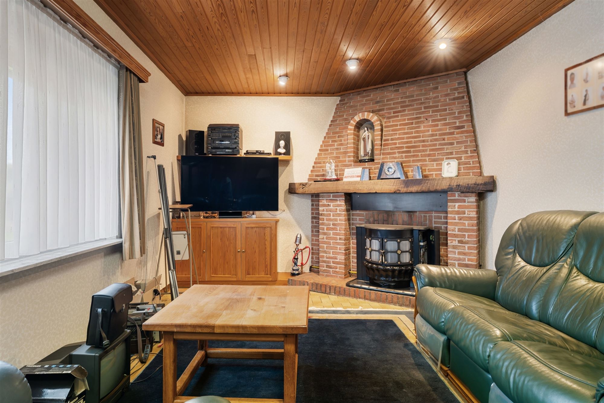 RUIME WONING MET 6 SLAAPKAMERS VLAK BIJ KOERSEL CENTRUM - foto 3