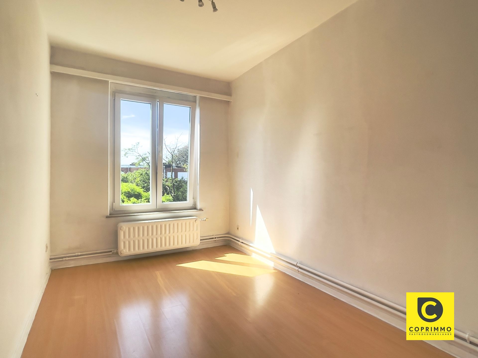 Lichtrijk 2-slaapkamer appartement in Wilrijk - foto 4