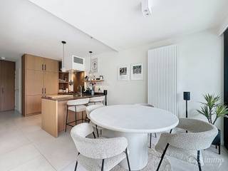 Op zoek naar comfortabel en luxueus wonen op een centrale locatie? Dit prachtig gerenoveerde gelijkvloerse appartement in Deurne Zuid...