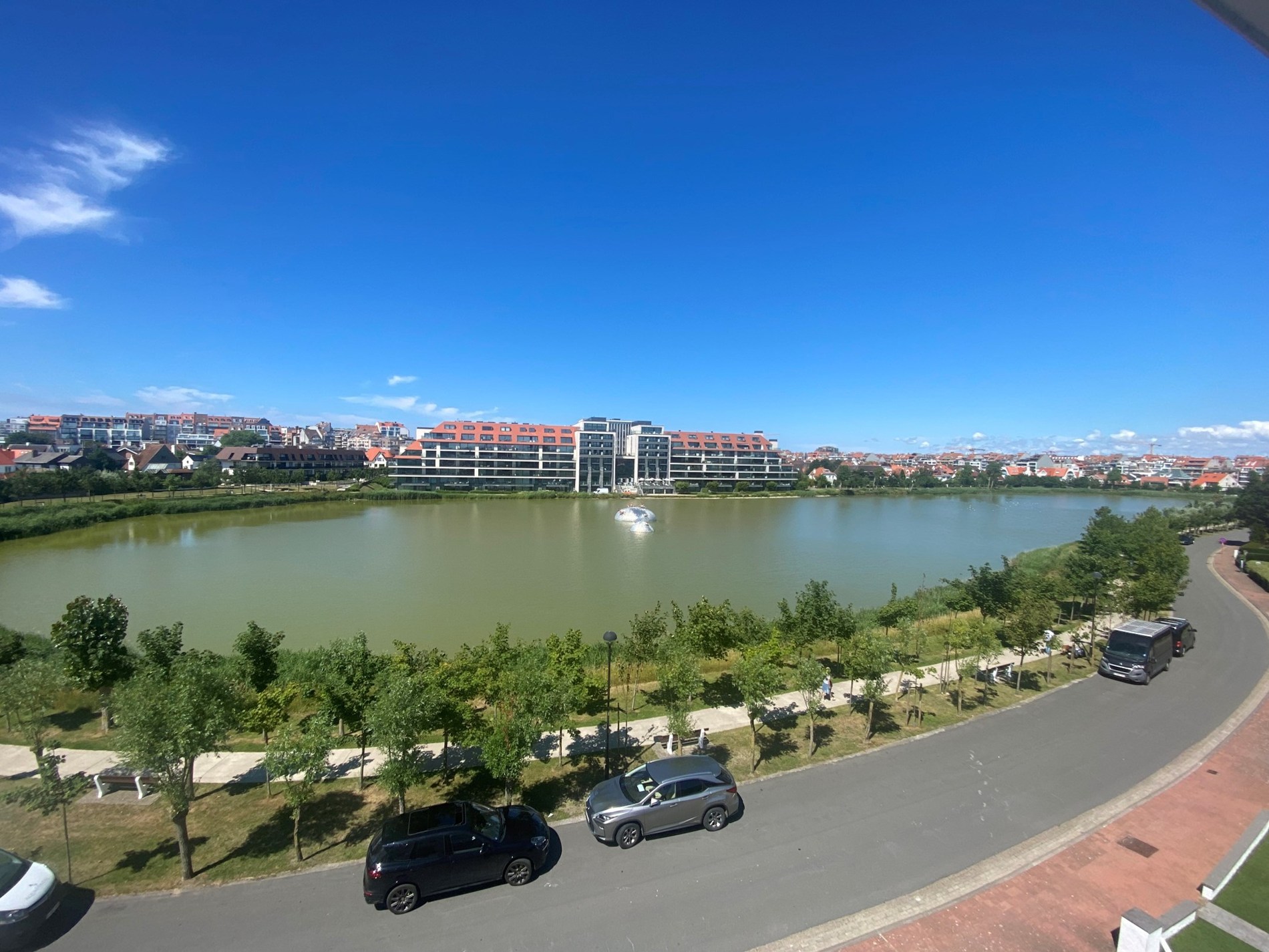 Volledig gerenoveerd hoek-appartement met een prachtig zicht op het Zegemeer. - foto 4