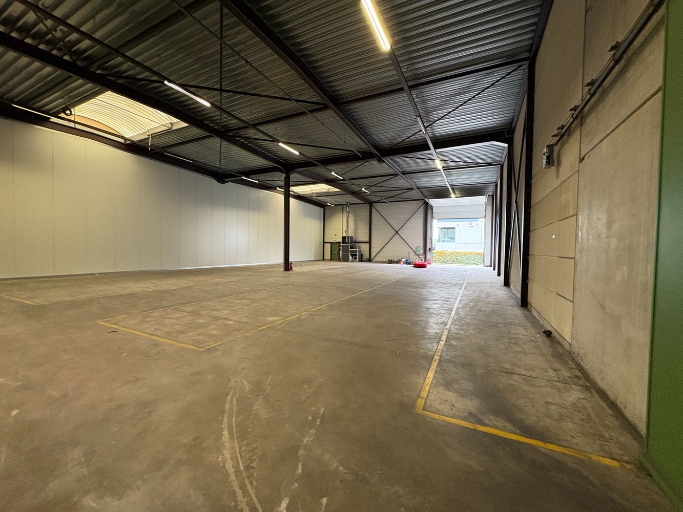 Bedrijfshal te huur van 542 m² - foto 5