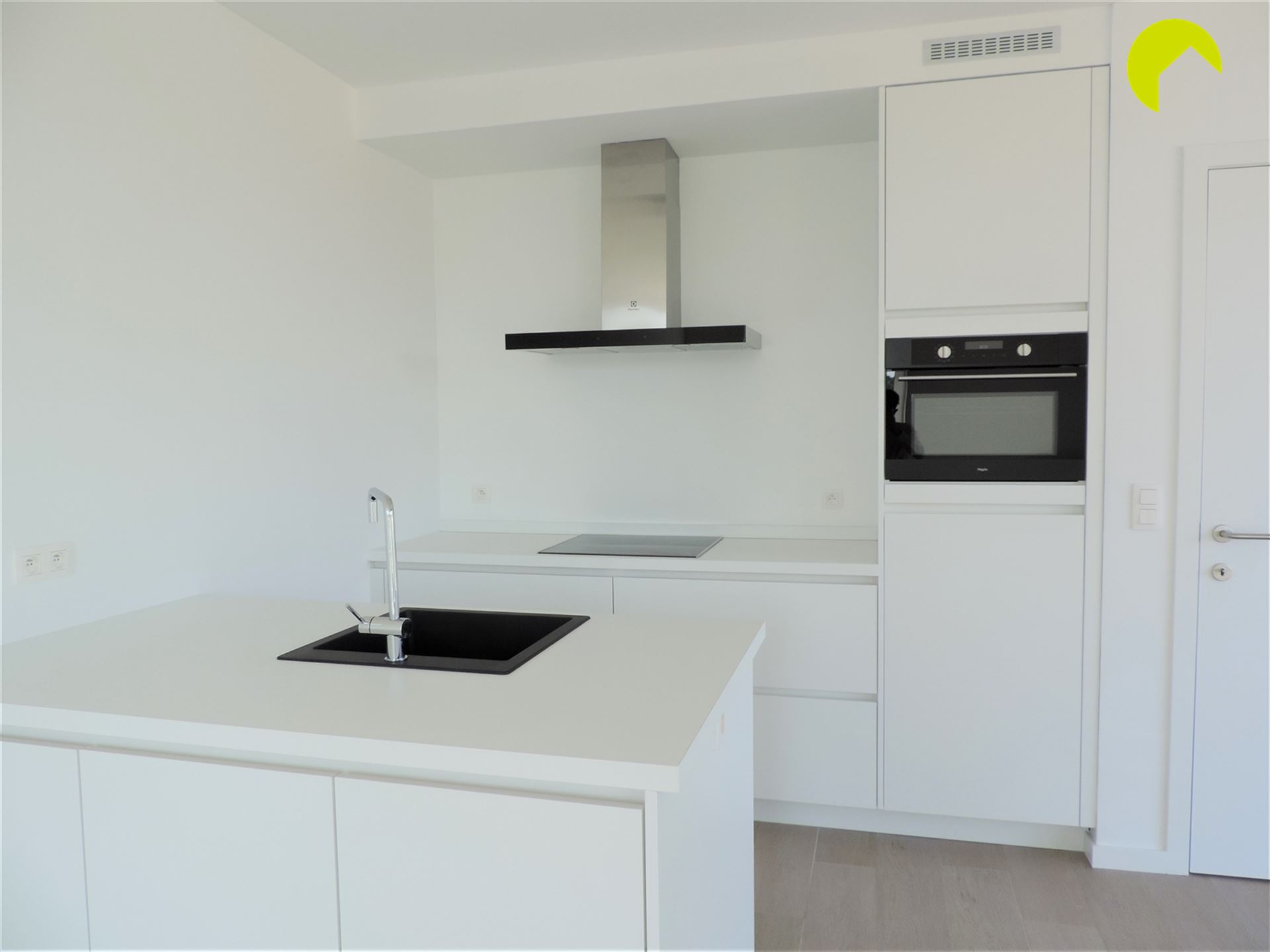 Mooi afgewerkt appartement met prachtig zicht en terras te Boechout! - foto 5