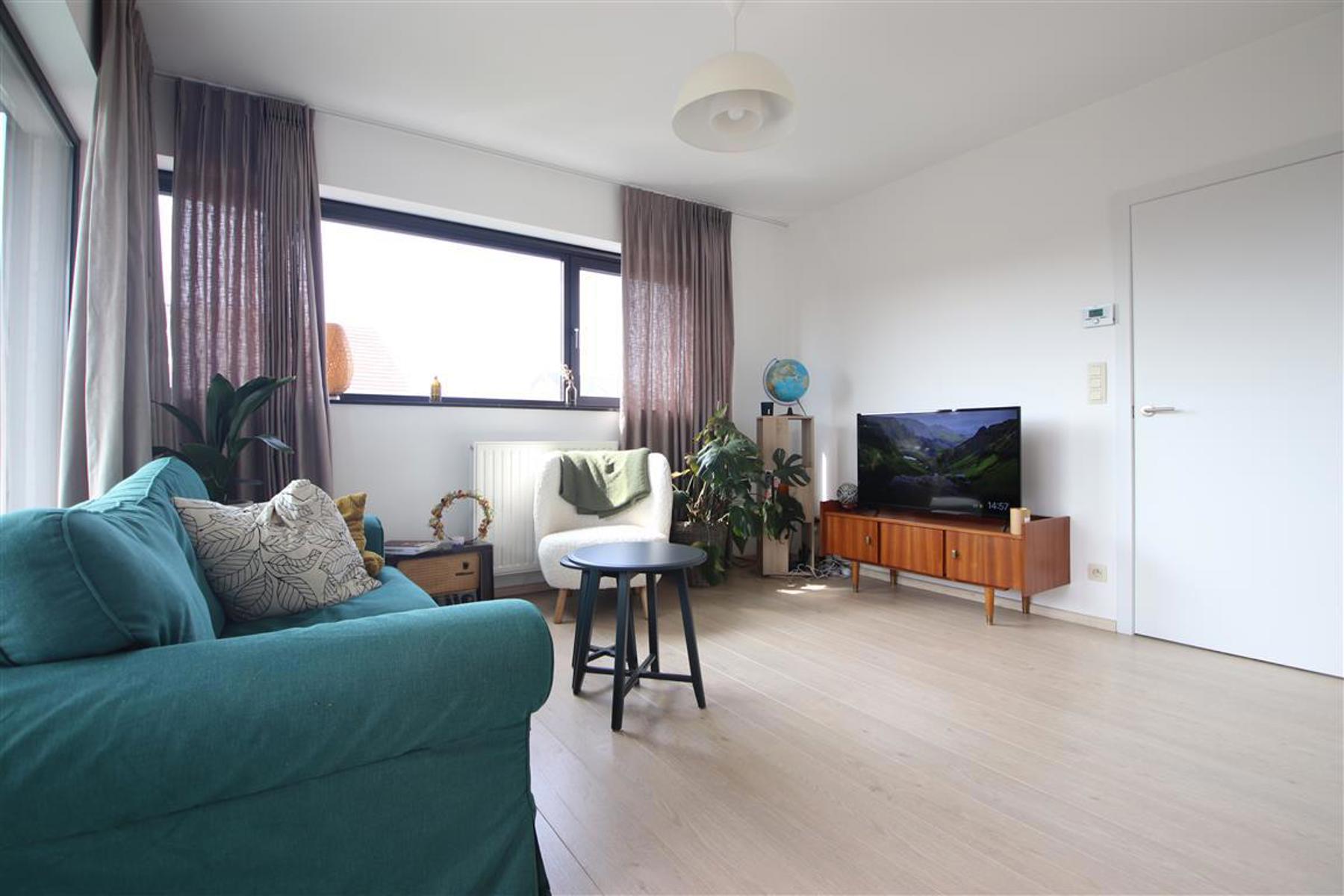 Nieuw 2 slpk appartement met parking en fietsenberging nabij centrum - foto 3