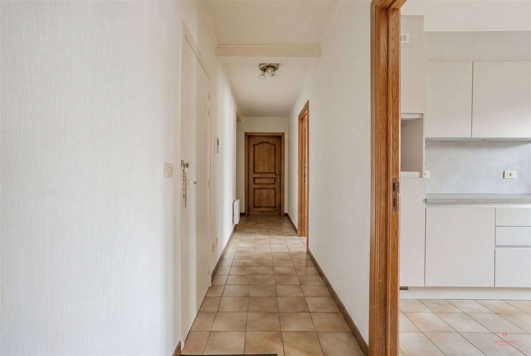 Centraal gelegen 2-slaapkamerappartement in Aalter - foto 4