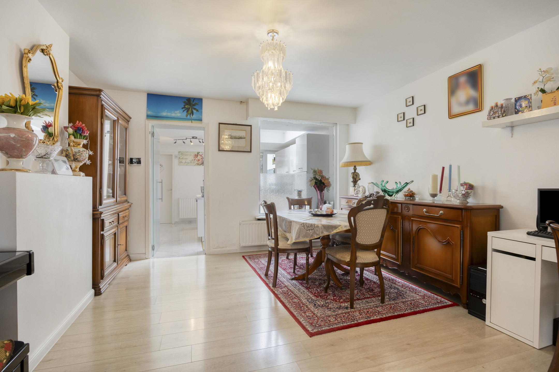 Cosy, move-in-ready home in a central location - photo 4