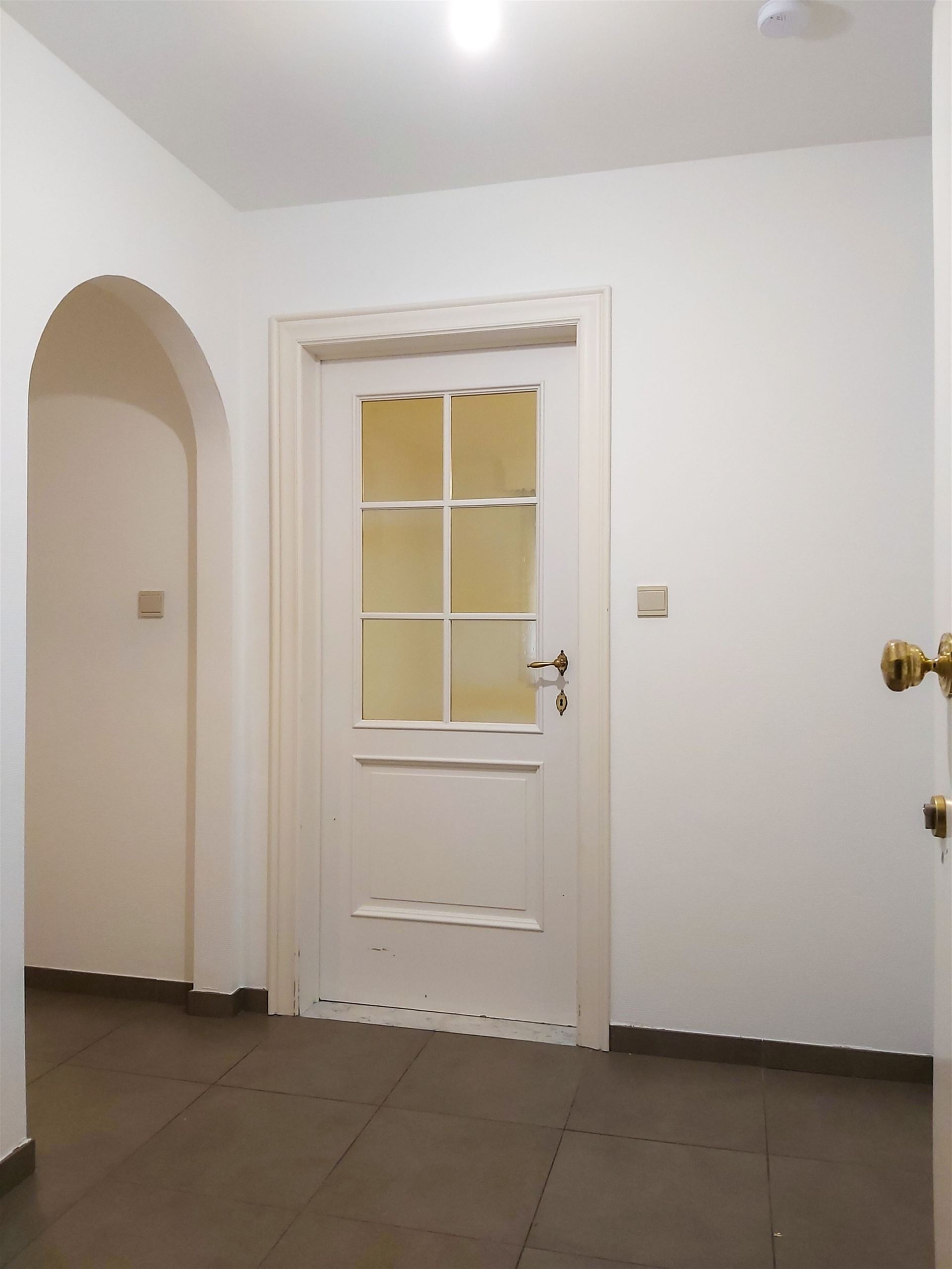 Apartment for sale in Maasmechelen with 2 bedrooms - photo 2