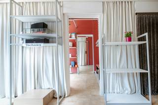 +++ Stationsstraat 107, Liedekerke +++In het centrum van Liedekerke biedt Vastgoedkantoor Immo-Team u deze woning met voorliggende handelszaak aan. ...