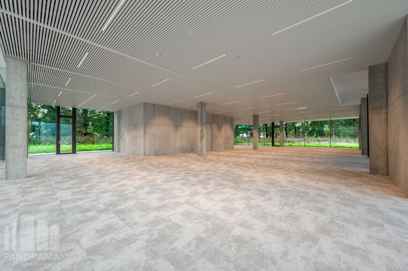 HIGH-END NIEUWBOUWKANTOREN OP TOPLOCATIE LANGS DE E40 TE OOSTKAMP - foto 3