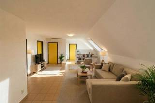 CONDITIONS DE LA LOCATION  Loyer mensuel: 875 €Charges communes   : Provision de 40 €Charges privées         : Electricité, eau, ......État des lieux...