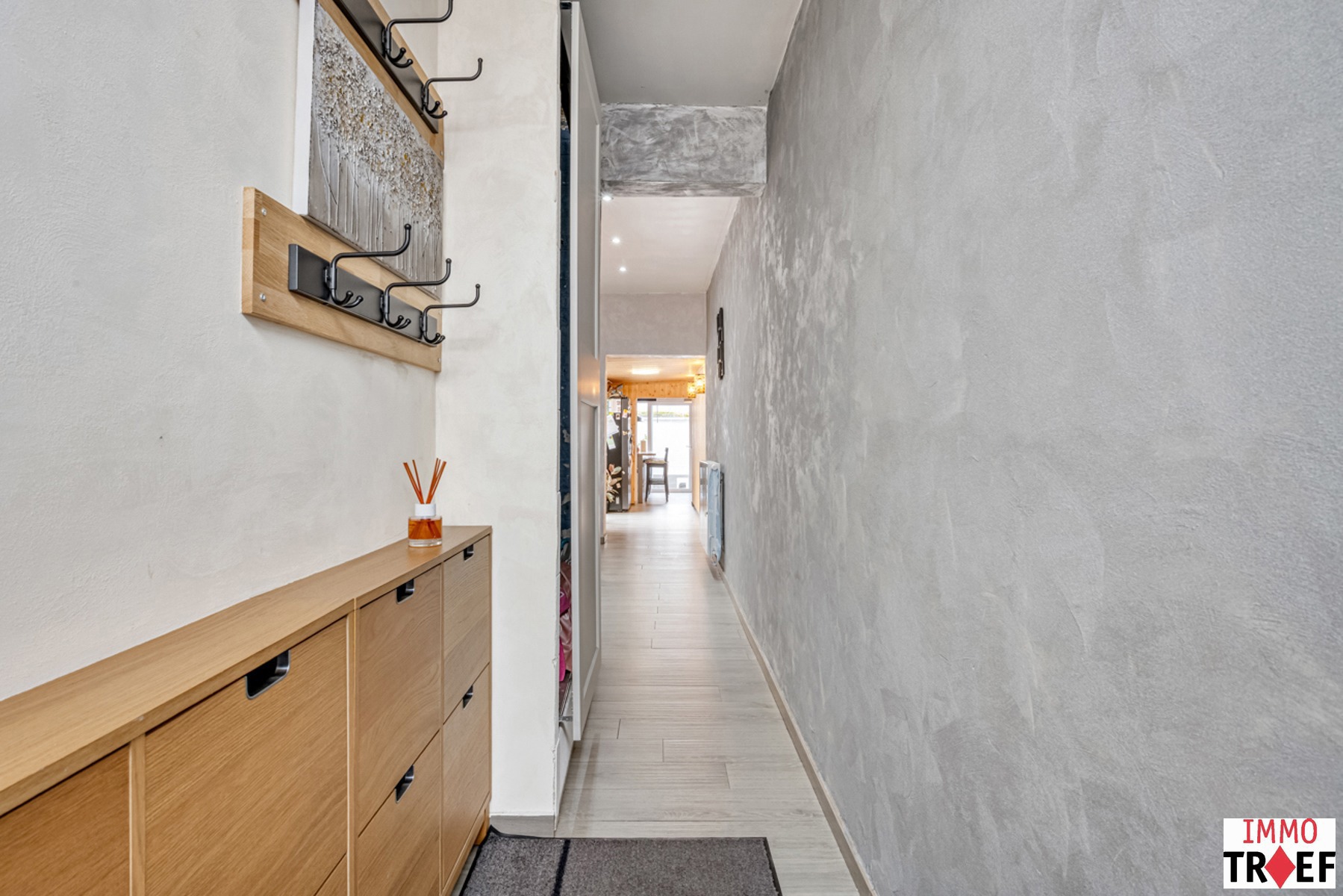 Gezellige &amp; energiezuinige gezinswoning in hartje Lebbeke  - foto 2