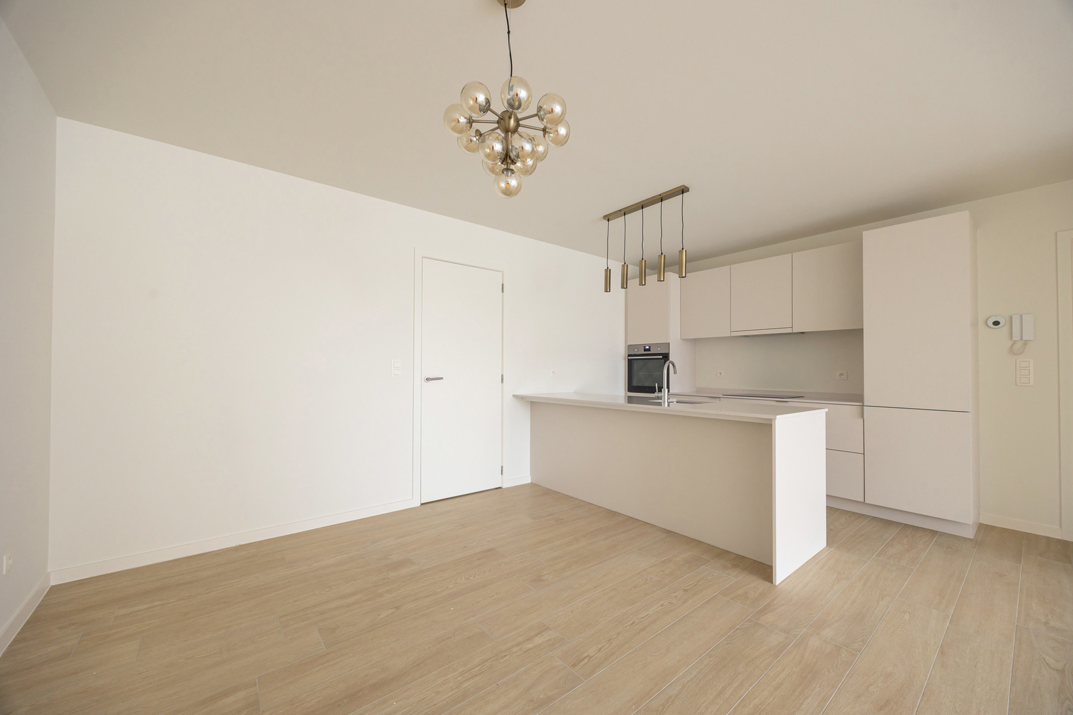 Apartment for rent in Stabroek with 3 bedrooms - photo 2