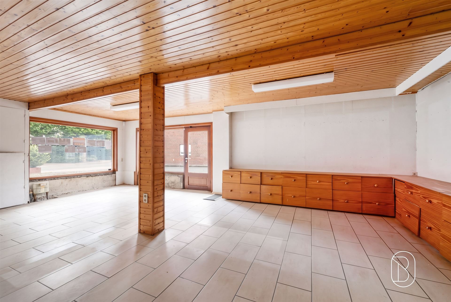 Loods, magazijn en handelsruimte in Ooigem! - foto 4