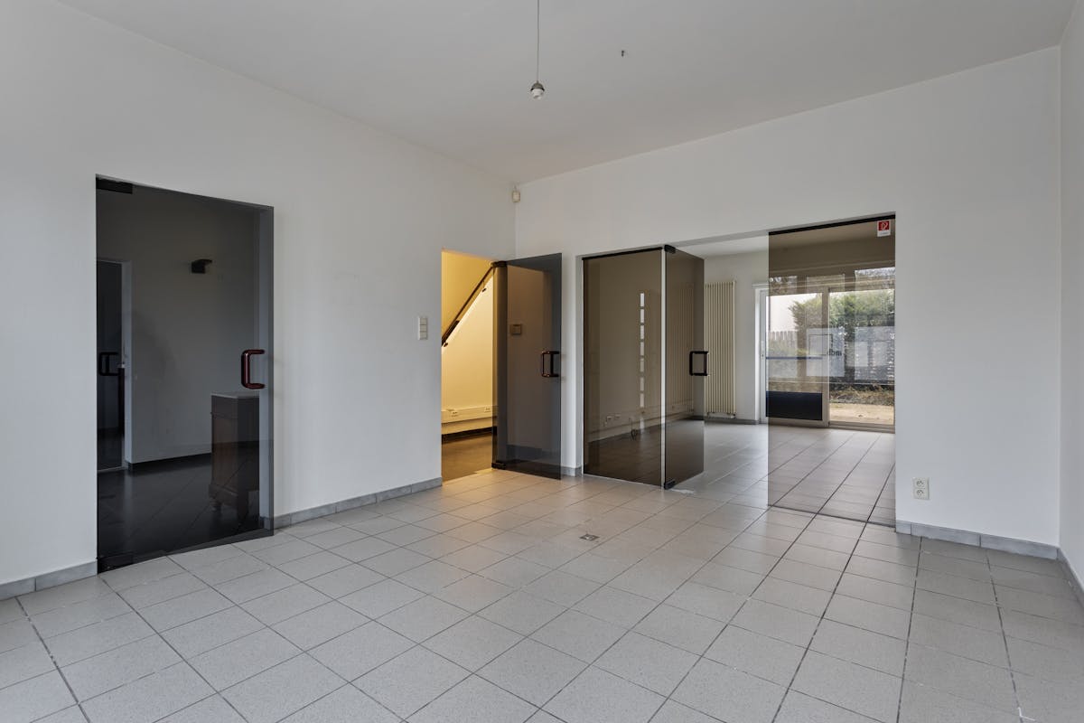 Kantoor (212 m²) met woonst (105 m²) te koop in Evergem - foto 4