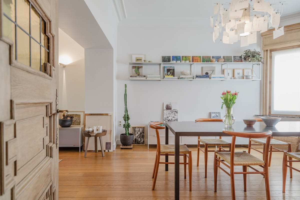 Karaktervolle burgerwoning met charmante tuin in Wevelgem - foto 4