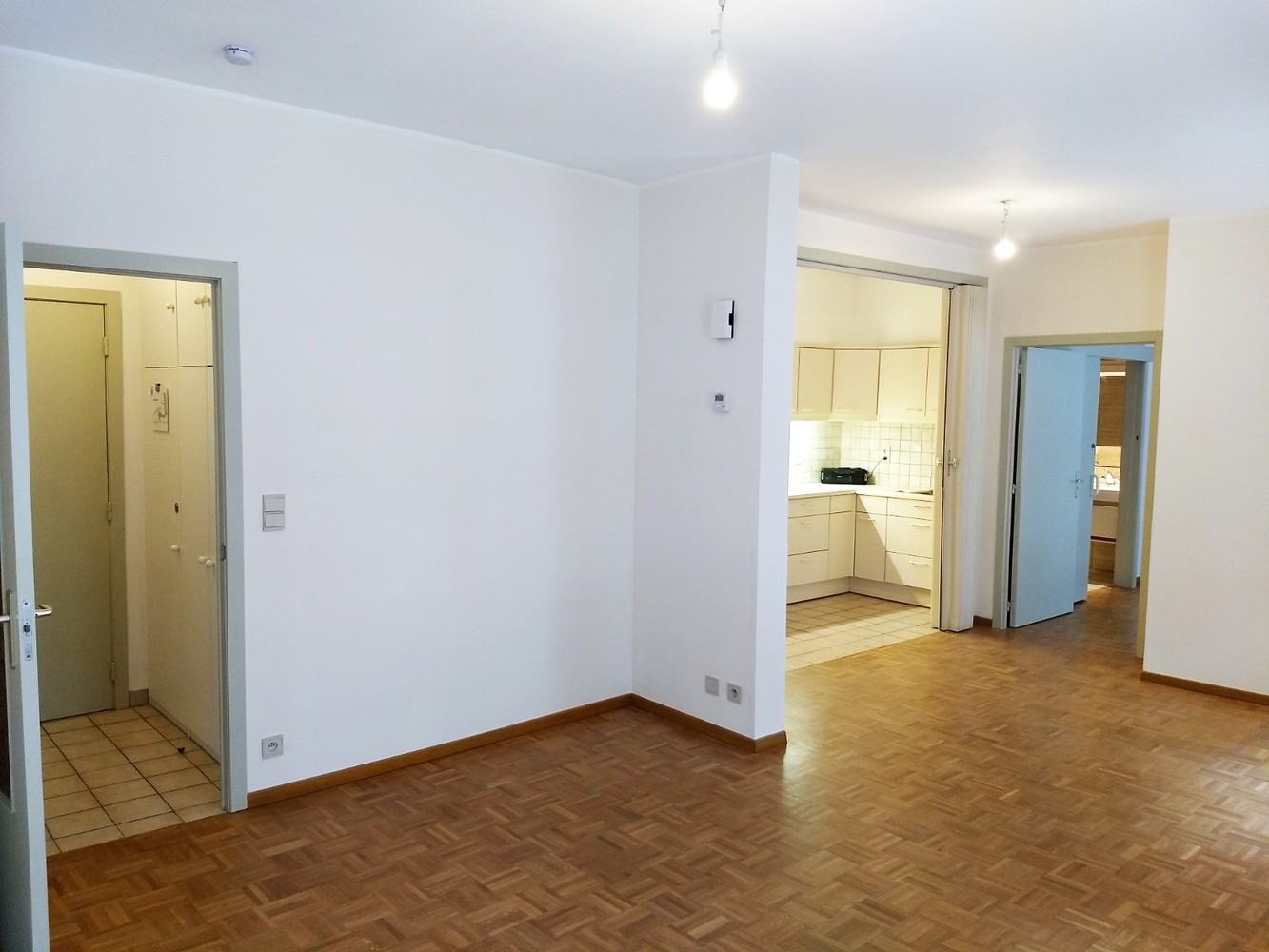 Ruime assistentieflat met mooi uitzicht op binnentuin en Vismarkt - foto 5