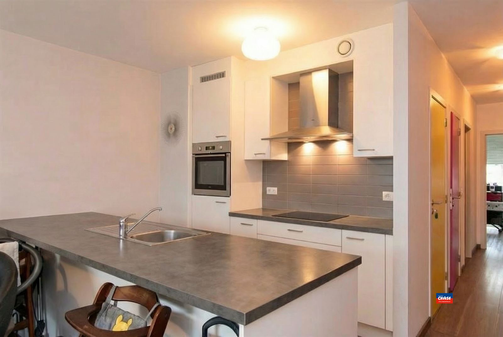 Instapklaar appartement met 2 slaapkamers en terras - foto 3