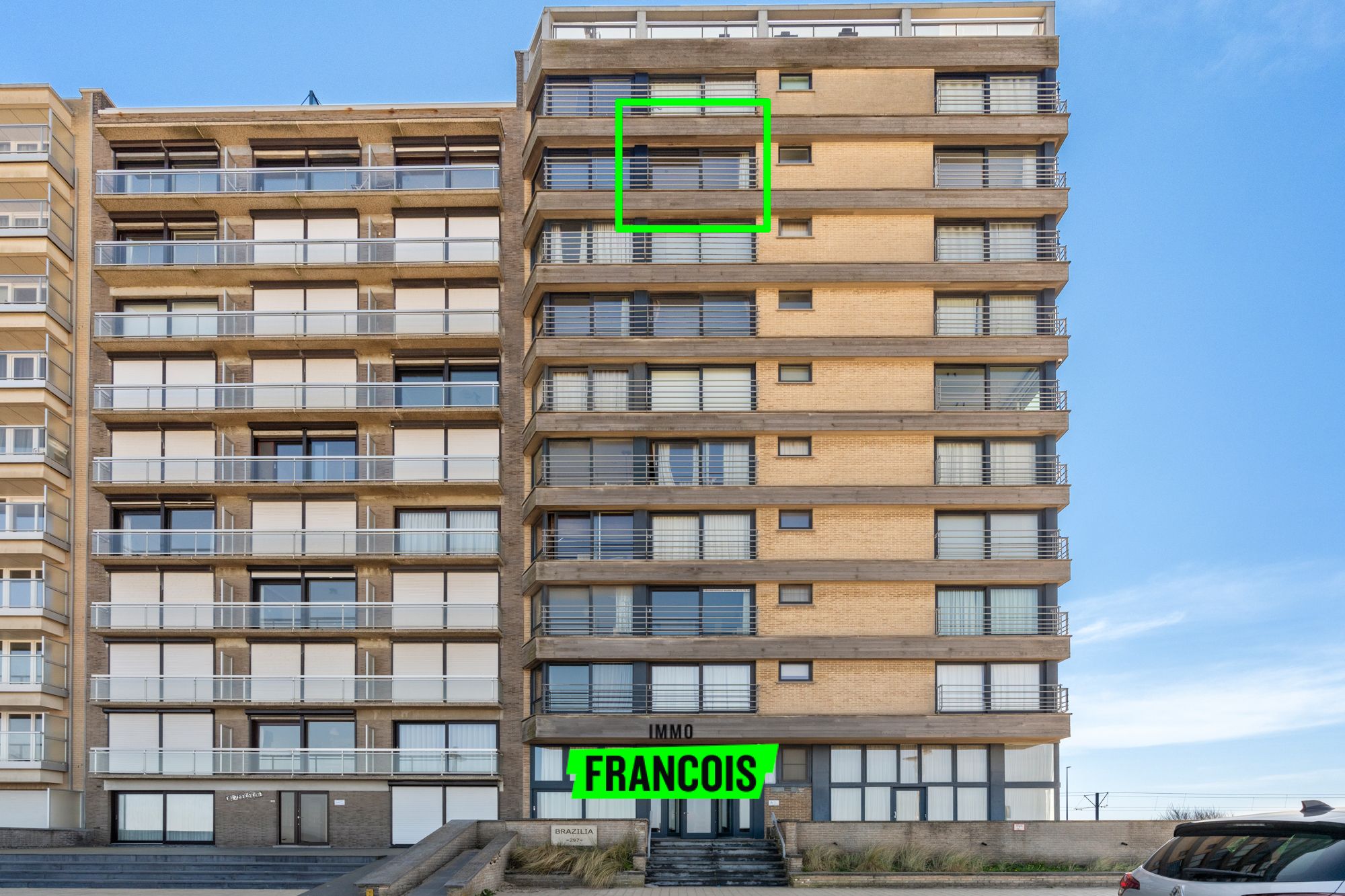 Uitstekende opbrengsteigendom: gerenoveerde studio frontaal zeezicht Middelkerke - foto 2