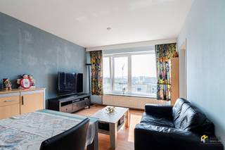 Kerkeveldlaan 41 (5th floor) - Deurne Ideal starter apartment (49 m²) with 1 bedroom in Deurne. You live here in a quiet location at the foot of the...