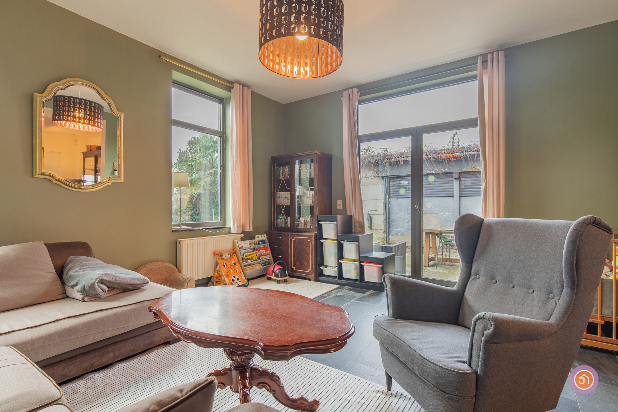 Gerenoveerde en instapklare woning met aparte garage - foto 5