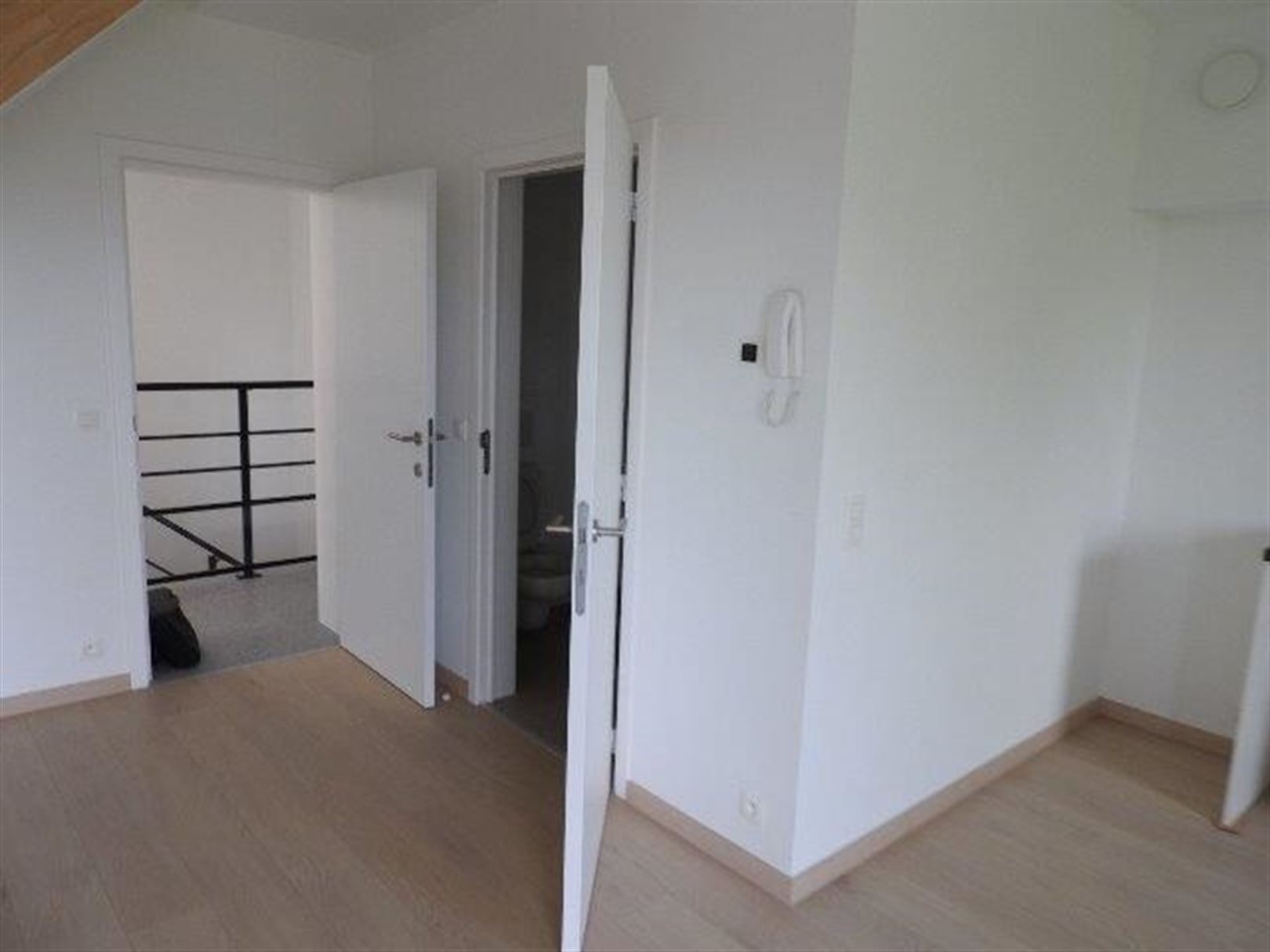 Apartment for rent in Wilrijk with 2 bedrooms - photo 4