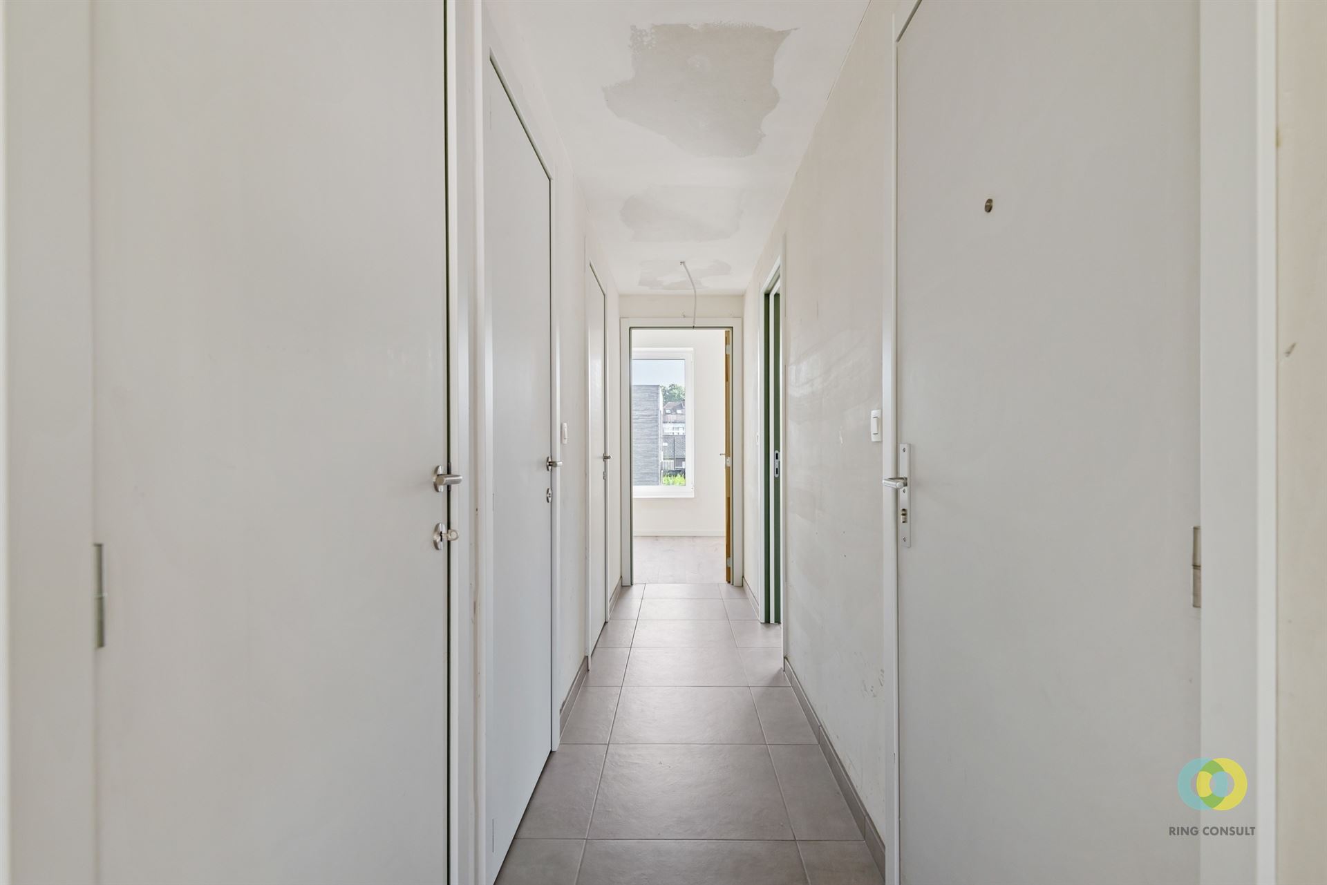 Ruim appartement met 2 terrassen - foto 5