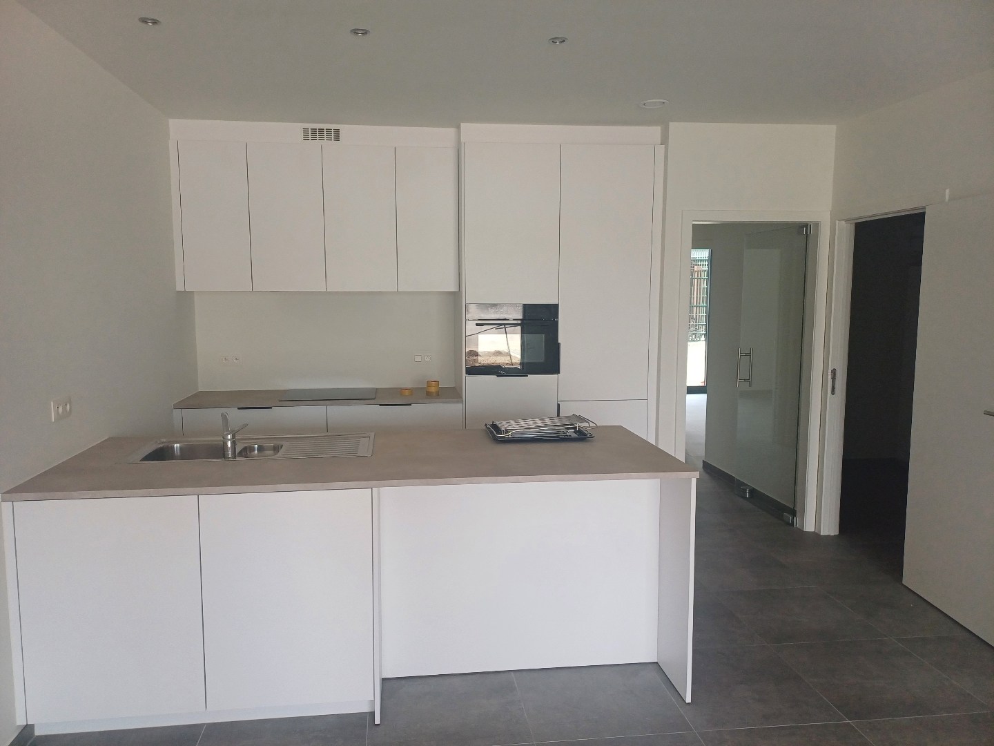 Instapklaar energieneutraal 2 slaapkamer nieuwbouw-appartement in Neerpelt centrum - foto 4