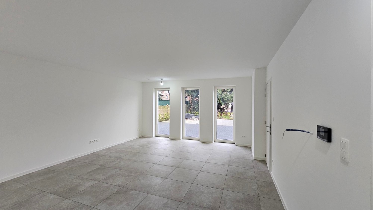 House for rent in Maasmechelen with 3 bedrooms - photo 2