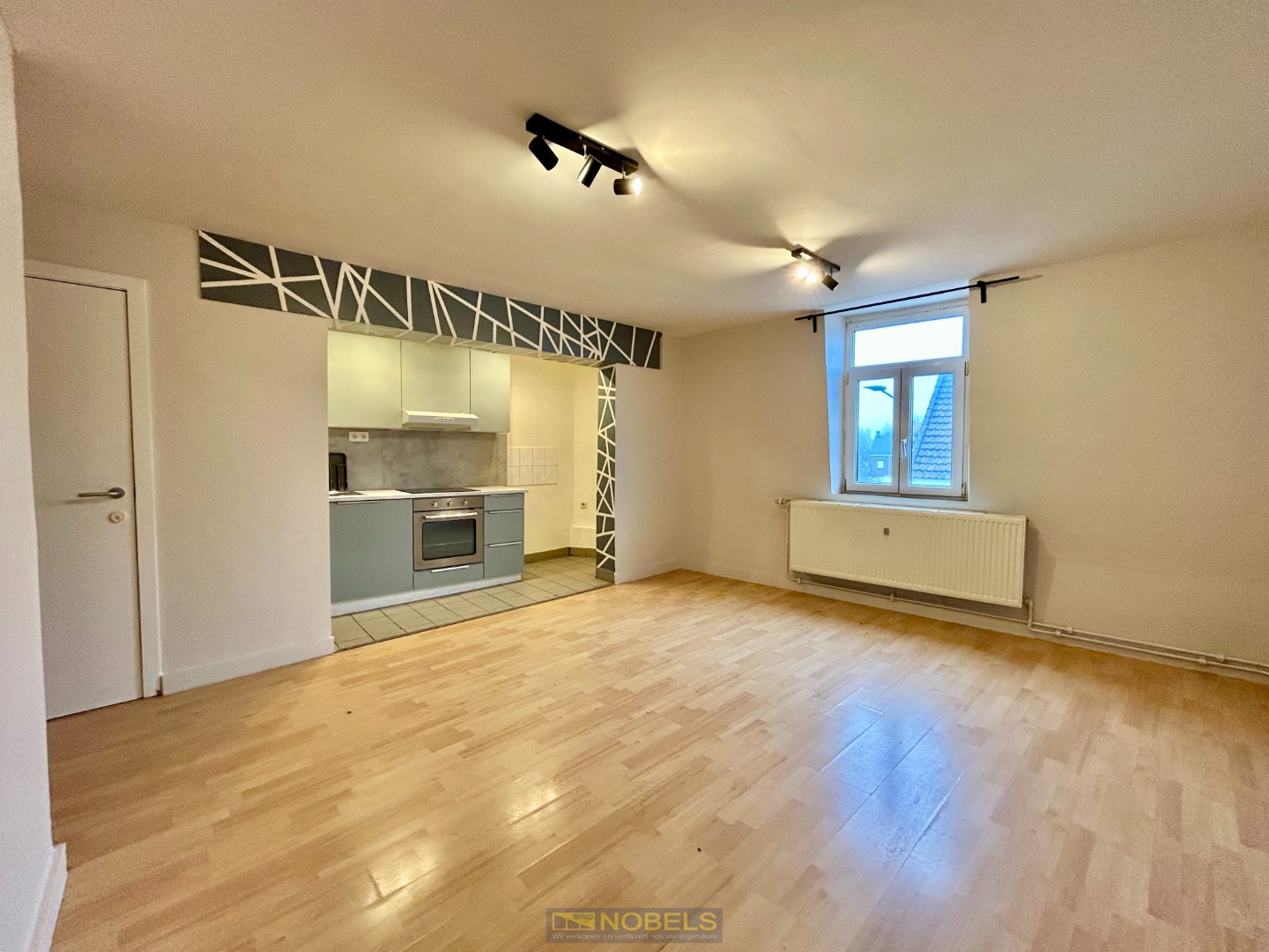 Te huur, 1 slaapkamer appartement op topligging in Ronse - photo 2