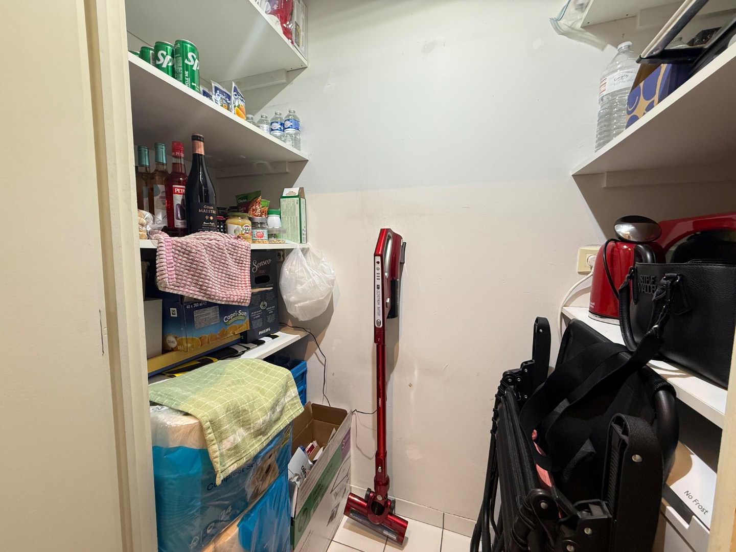 Één-slaapkamerappartement in een charmant herenhuis in hartje Meulebeke. - foto 5