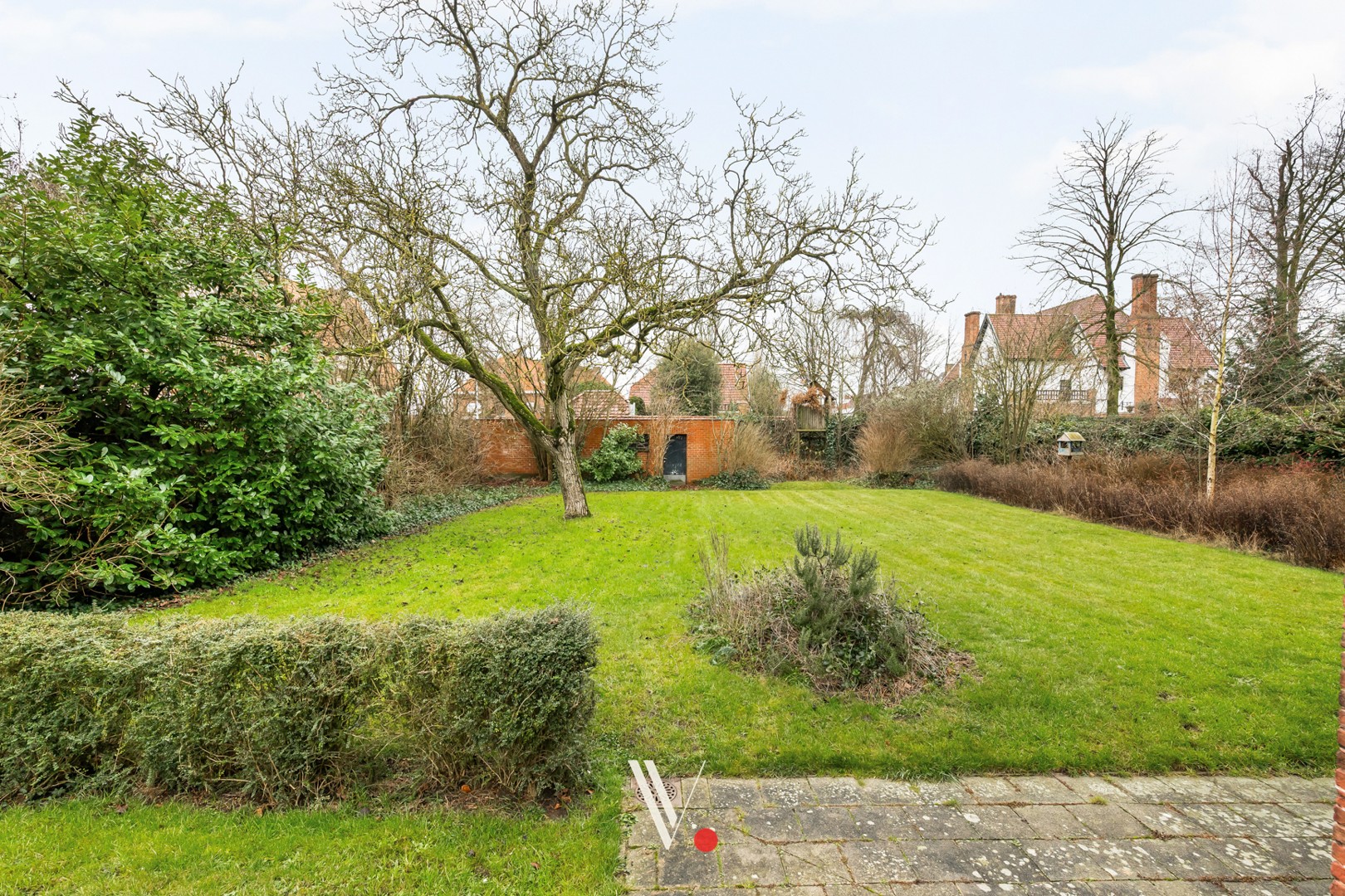 Statige eclectische burgerwoning met uitzonderlijk potentieel in Izegem - foto 4