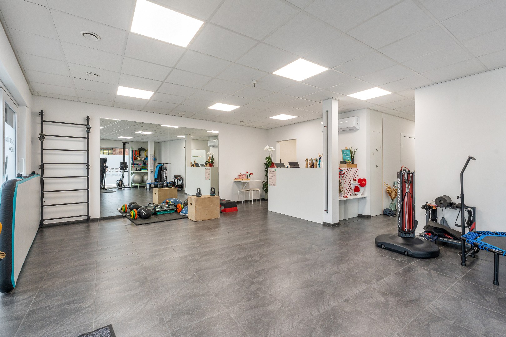 Handelsruimte, 90m² + kelder, centrum van Houthalen-Oost - foto 3