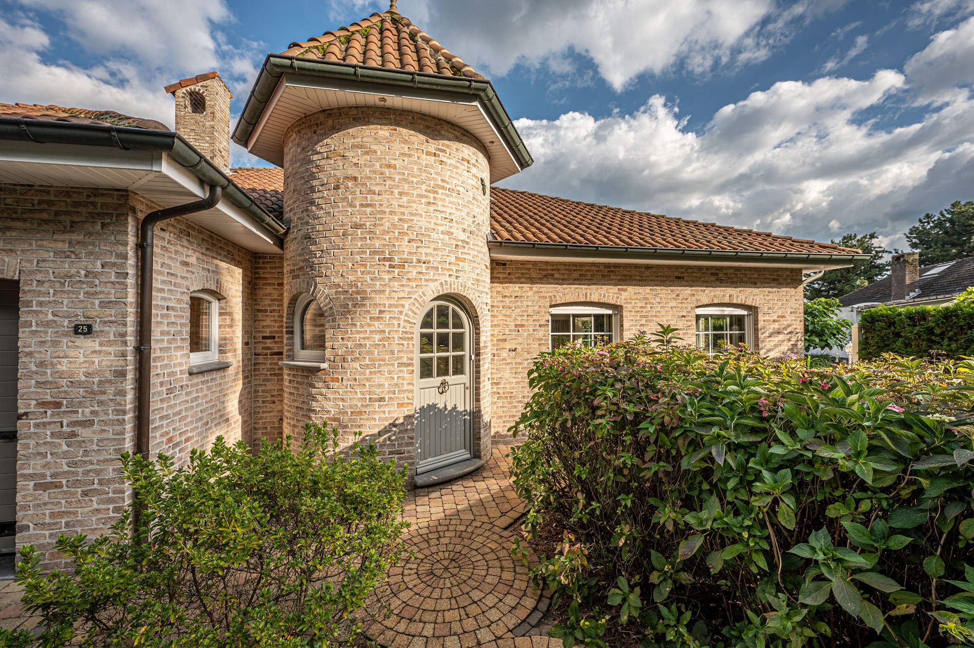 Uiterst verzorgde laagbouwvilla te Ravels op een perceel van ca. 1914m²! - foto 5