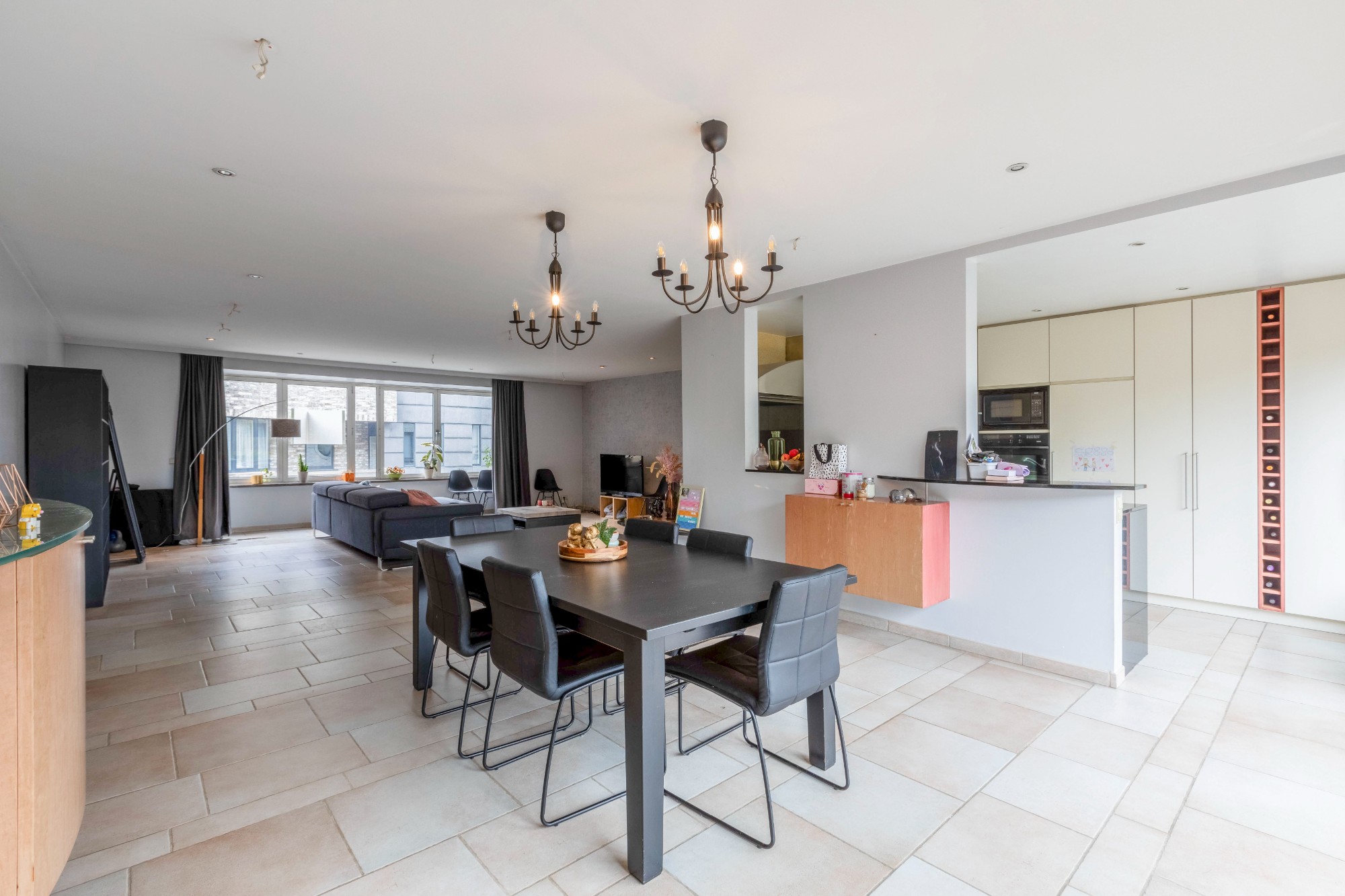 Handelspand met woonst op zichtlocatie - foto 3